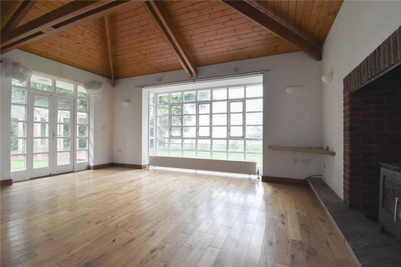 3 bedroom bungalow, Gog Magog Hills Estate, Babraham CB22
