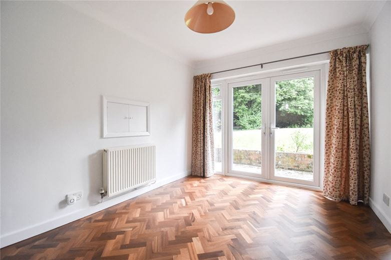 4 bedroom house, Spinney Drive, Great Shelford CB22 - Available