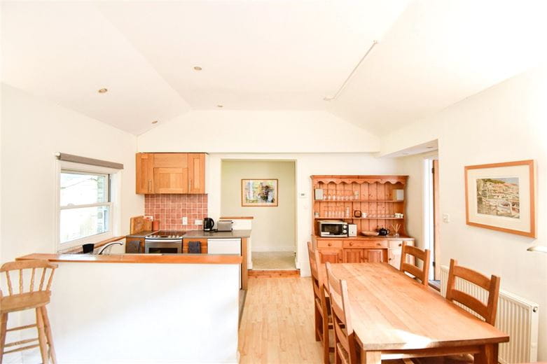 2 bedroom bungalow, Trinity Farm Lodge, Huntingdon Road CB3 - Available