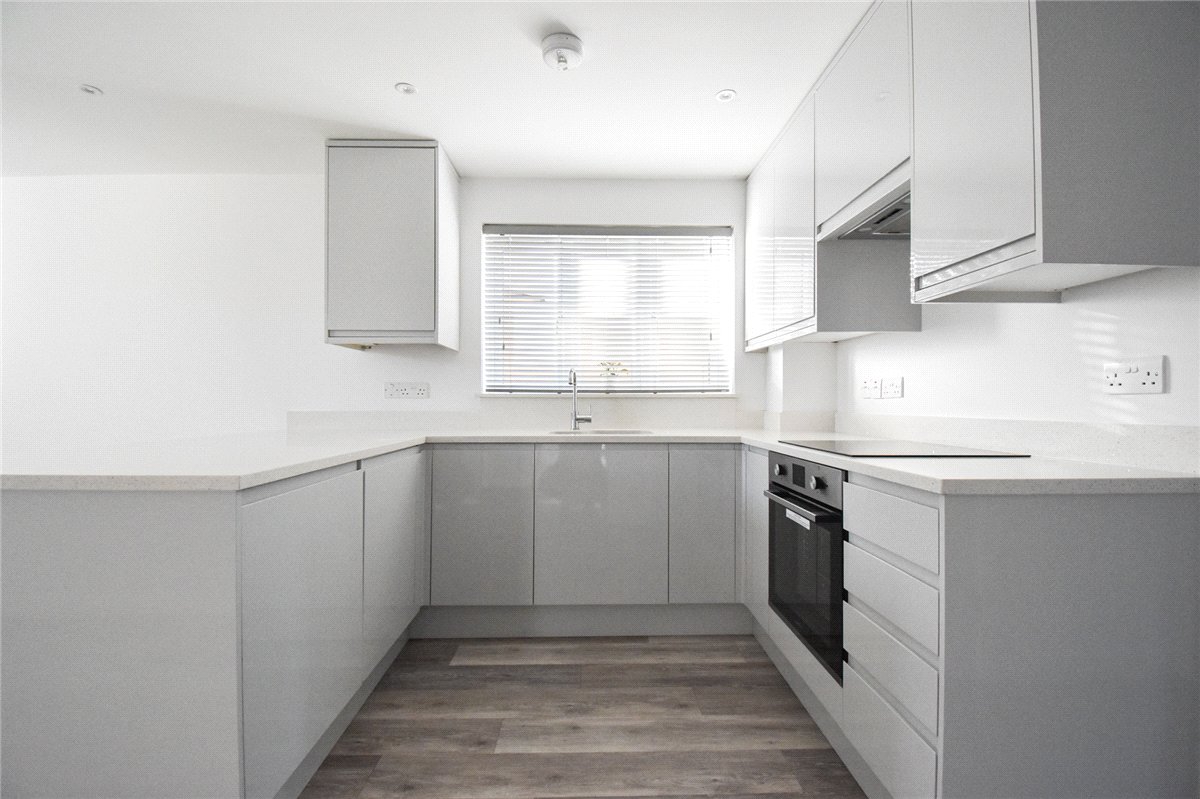 2 bedroom flat, Bell Road, Bottisham CB25