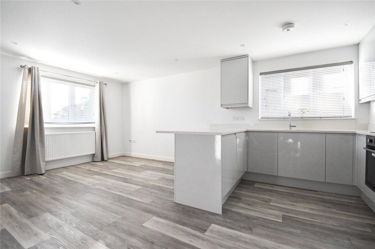 2 bedroom flat, Bell Road, Bottisham CB25