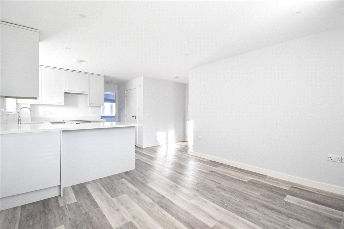 2 bedroom flat, Bell Road, Bottisham CB25