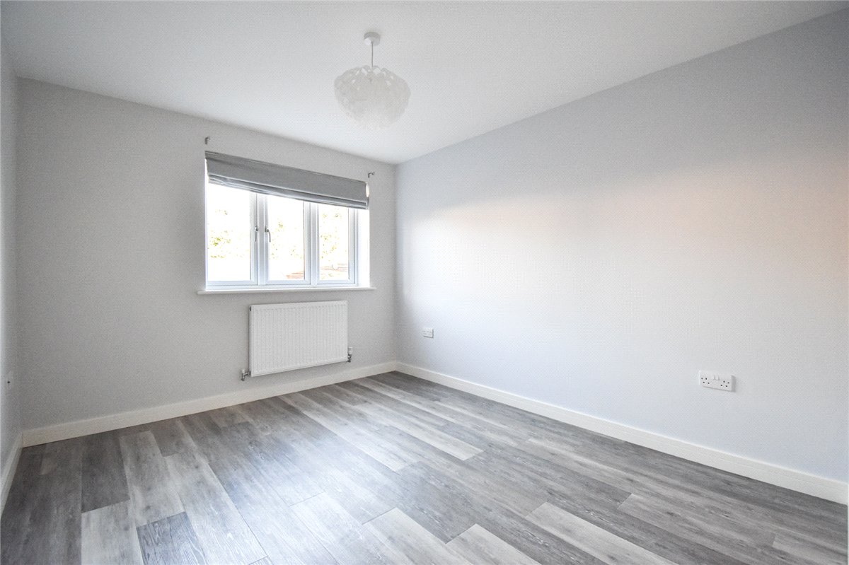 2 bedroom flat, Bell Road, Bottisham CB25