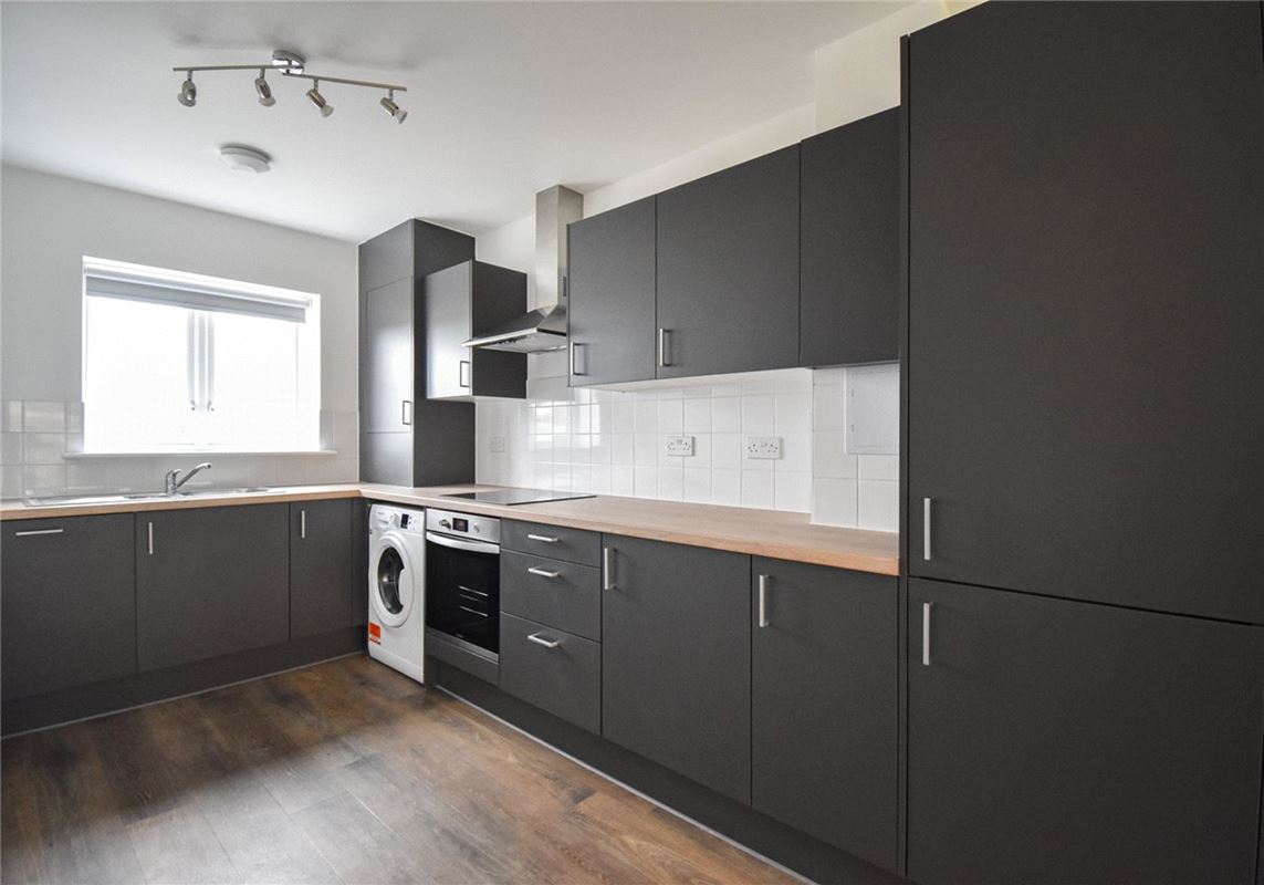 3 bedroom house, Ely Drive, Bishop Stortford CM23 - Available