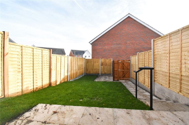 2 bedroom house, Coventry Drive, Bishop's Stortford CM23 - Let Agreed