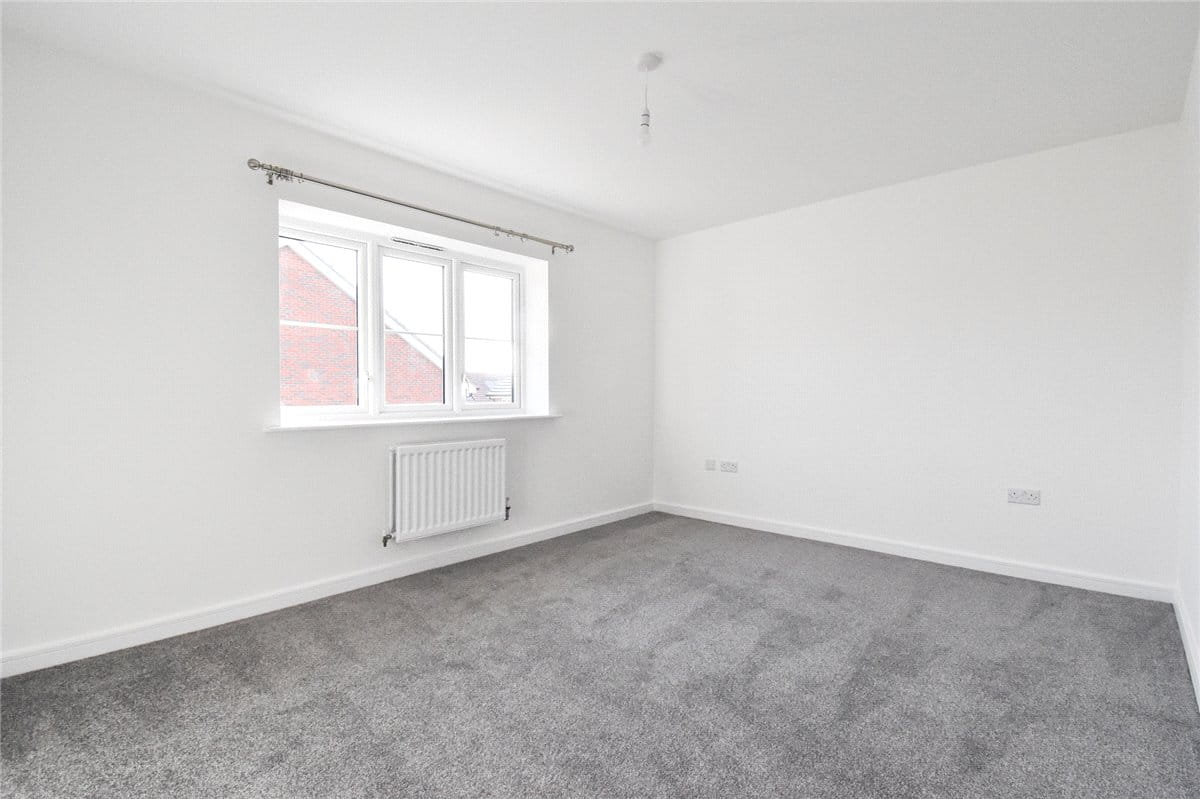 2 bedroom house, Coventry Drive, Bishop's Stortford CM23 - Let Agreed