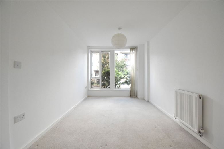 2 bedroom flat, Marque House, 143 Hills Road CB2 - Available