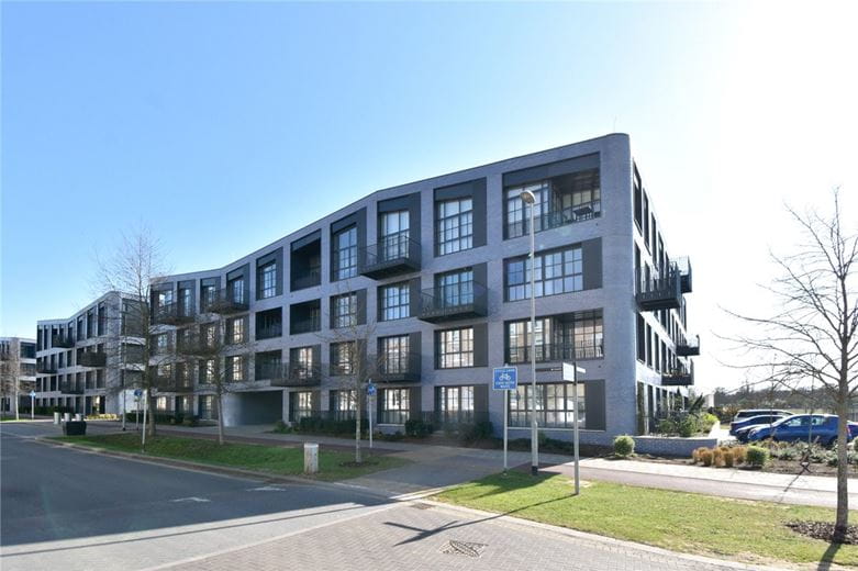 2 bedroom flat, Turing Way, Cambridge CB3 - Let Agreed
