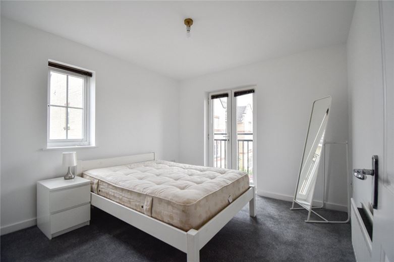 2 bedroom house, Grebe Court, Cambridge CB5