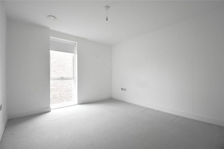 3 bedroom flat, Scholars Court, Harrison Drive CB2