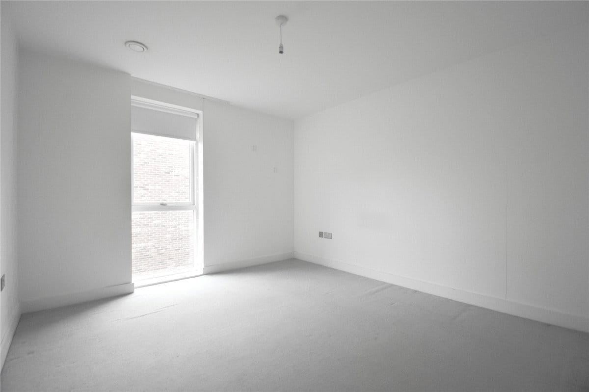 3 bedroom flat, Scholars Court, Harrison Drive CB2
