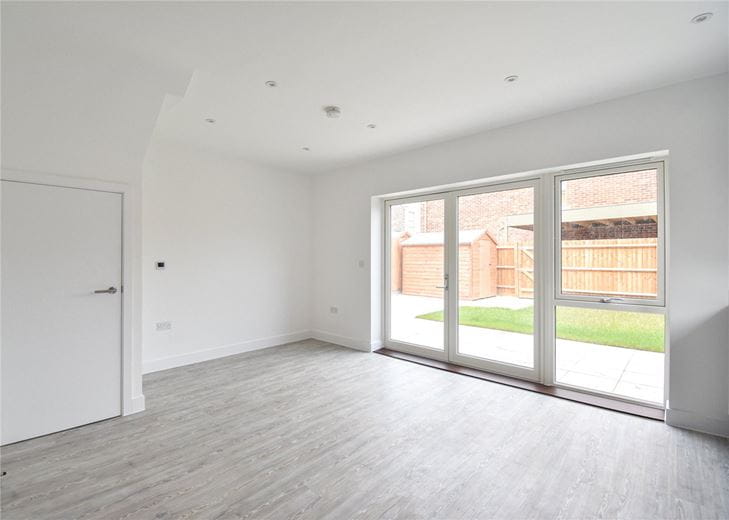 4 bedroom house, Beta Avenue, Cambridge CB5 - Available