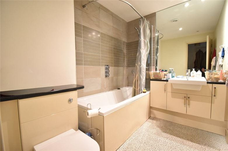 1 bedroom flat, Guthrie Court, Paradise Street CB1 - Let Agreed