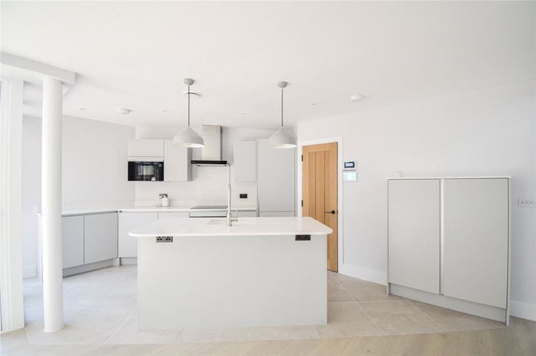 3 bedroom house, Perne Road, Cambridge CB1 - Available