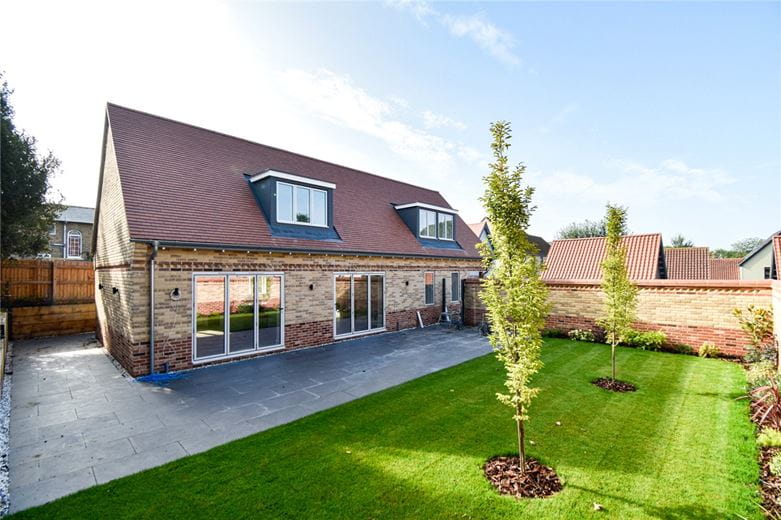 3 bedroom house, The Steward House, Lower Road CB7 - Available