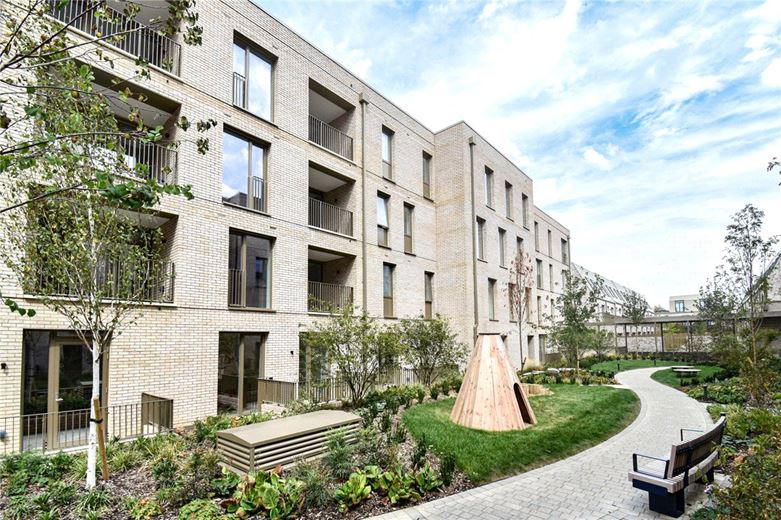 1 bedroom flat, Appleton Way, Eddington CB3 - Let Agreed