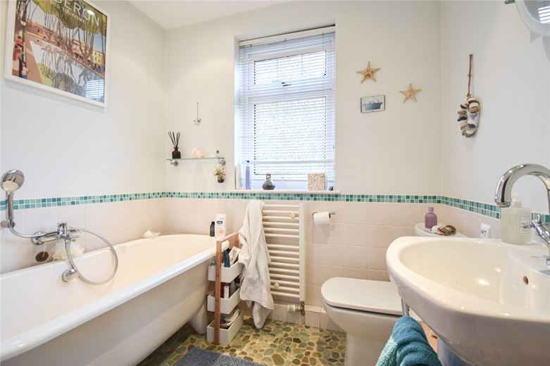 4 bedroom house, Duxford Road, Whittlesford CB22 - Available