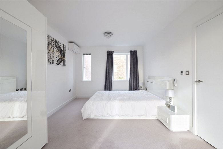 4 bedroom house, Knightly Avenue, Cambridge CB2 - Available