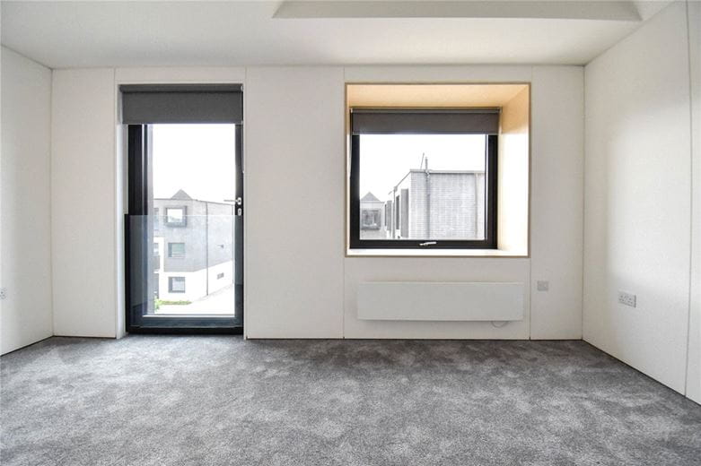 3 bedroom house, Lockhart Way, Northstowe CB24 - Available