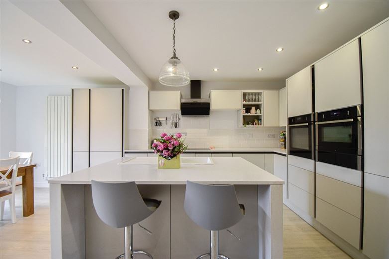 4 bedroom house, Wellbrook Way, Girton CB3 - Available