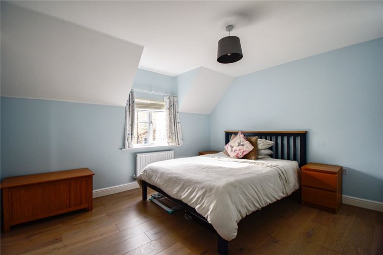 4 bedroom house, Wellbrook Way, Girton CB3 - Available