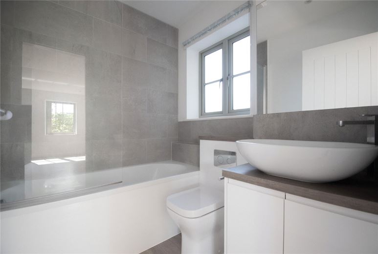 1 bedroom flat, Windsor Gate, Coldhams Lane CB1 - Available