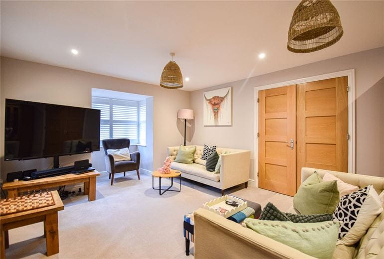 4 bedroom house, Constable Place, East Street CB10 - Let Agreed