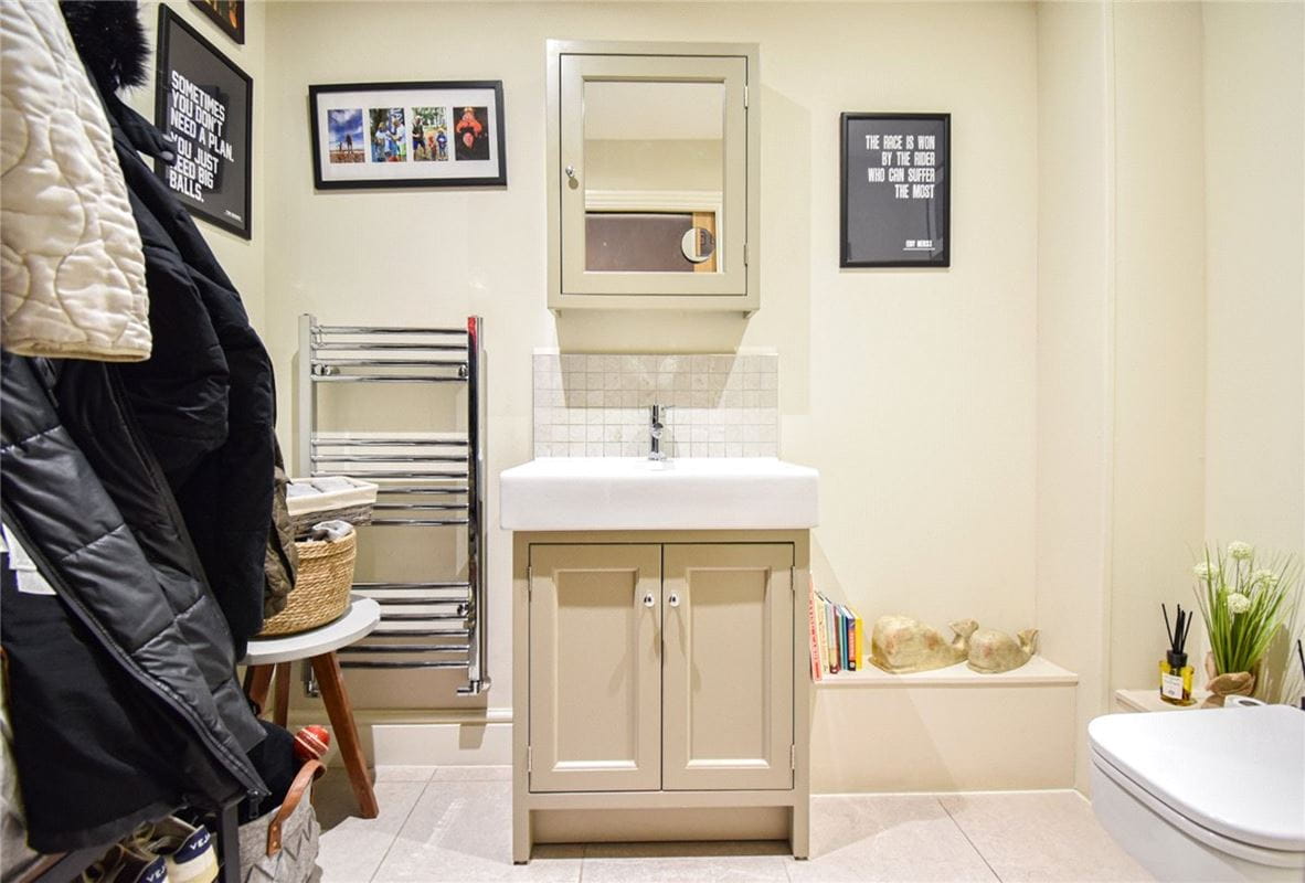 4 bedroom house, Constable Place, East Street CB10 - Let Agreed