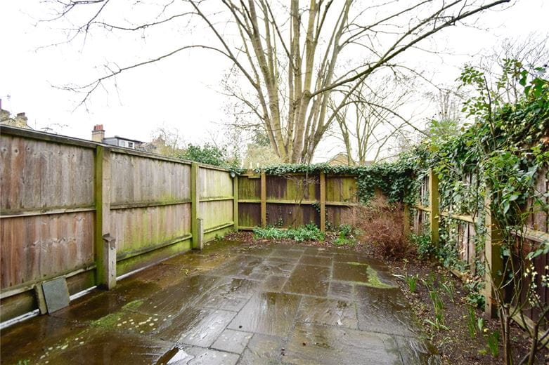 2 bedroom house, St Marks Church, 13 Barton Road CB3 - Let Agreed