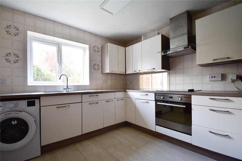 4 bedroom house, The Sycamores, Milton CB24 - Available