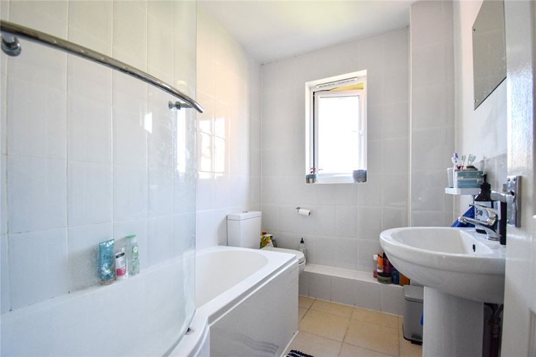 2 bedroom house, William Smith Close, Cambridge CB1 - Let Agreed