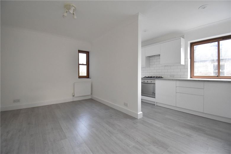 2 bedroom house, Beaufort Place, Thompsons Lane CB5