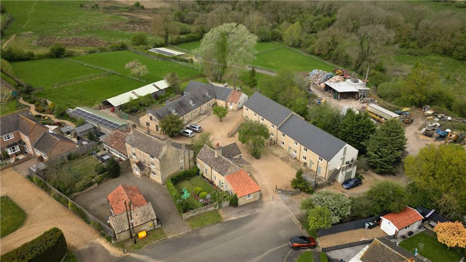 5 bedroom house, Northfield Lane, Nassington PE8 - Available