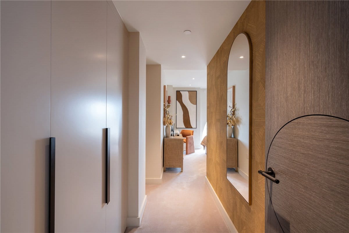 4 bedroom flat, Waterfront Drive, Chelsea Waterfront SW10 - Available