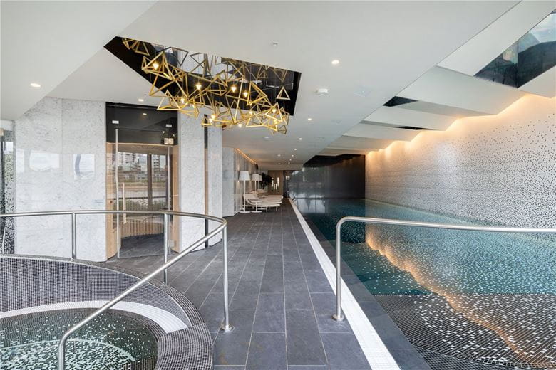 4 bedroom flat, Waterfront Drive, Chelsea Waterfront SW10 - Available