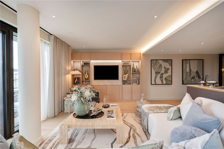 5 bedroom flat, Waterfront Drive, Chelsea Waterfront SW10 - Available
