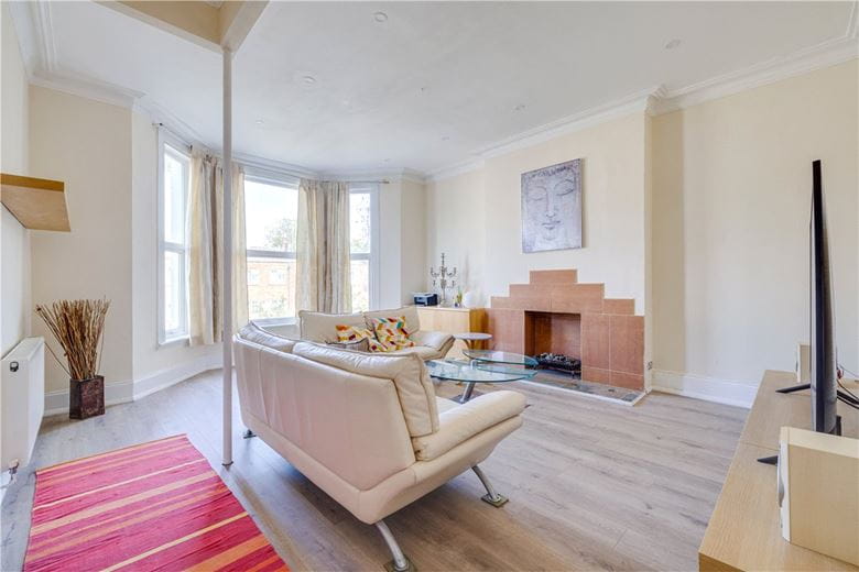 2 bedroom flat, Holland Road, West Kensington W14 - Available