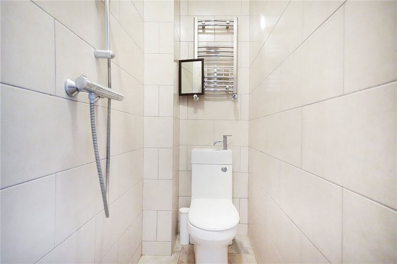 2 bedroom flat, Warwick Way, Pimlico SW1V - Available