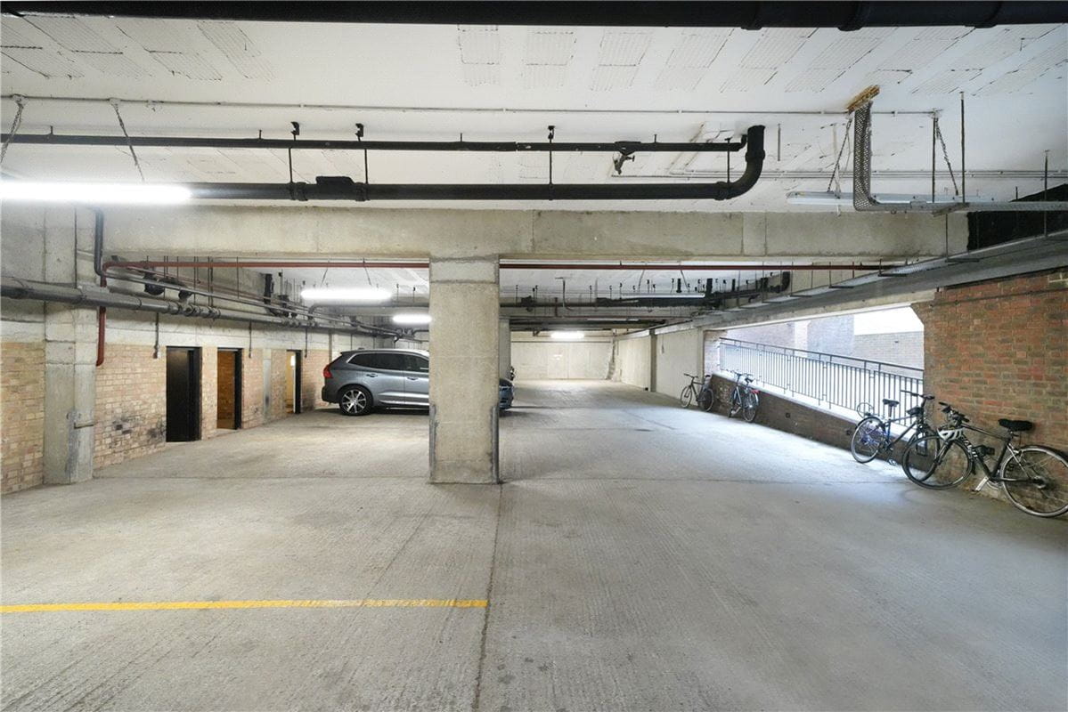  bedroom , Radnor Walk, London SW3 - Sold