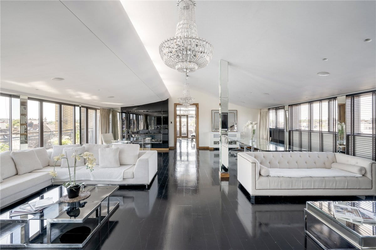 3 bedroom flat, Harrington Road, South Kensington SW7 - Available