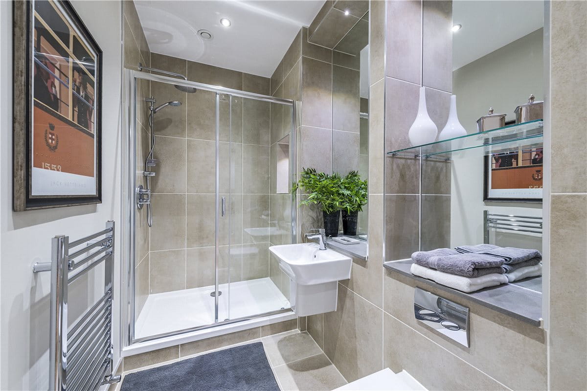 3 bedroom flat, Elgin Avenue, Maida Vale W9 - Sold