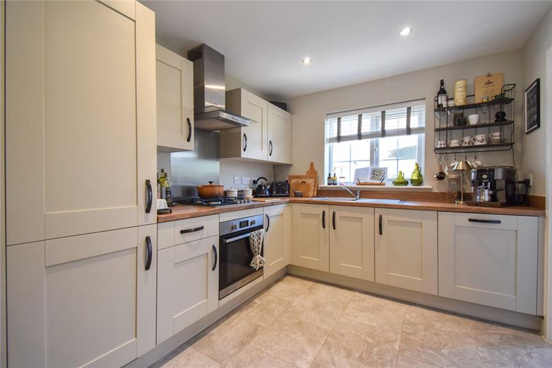 3 bedroom house, Stimpson Street, Sutton CB6 - Available