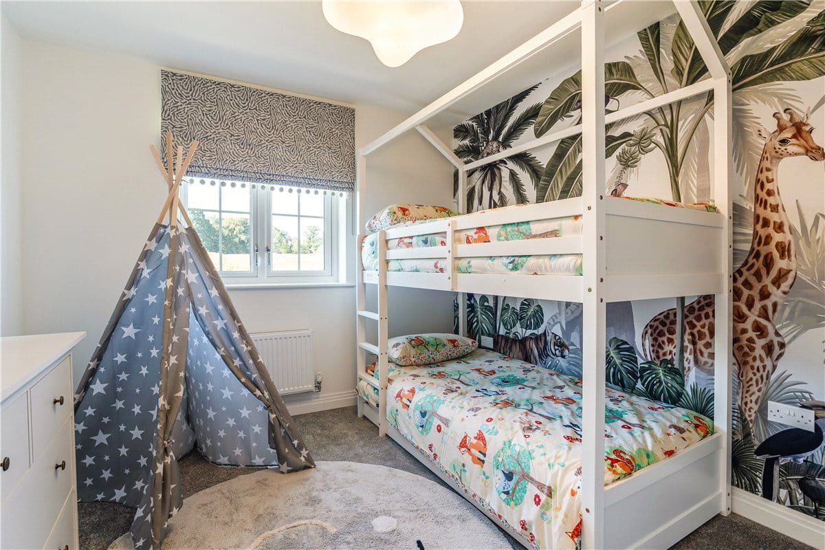 4 bedroom house, New Road, Haddenham CB6 - Available