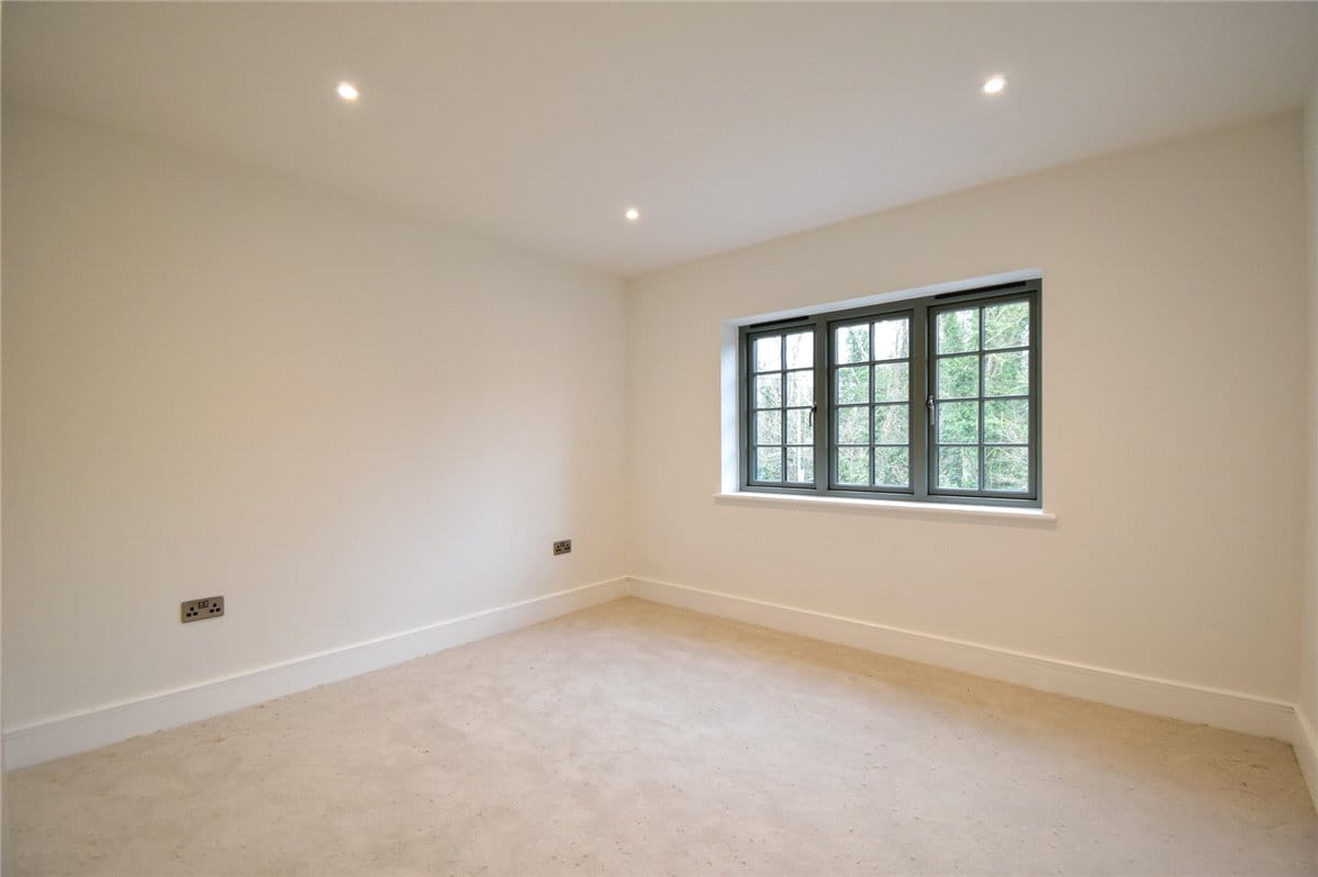 4 bedroom house, Hauxton Road, Little Shelford CB22 - Available