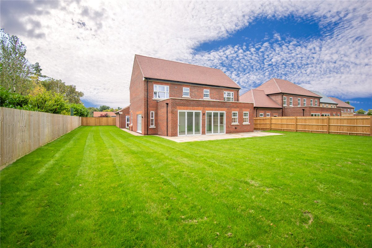 5 bedroom house, Oakfields, Preston SG4 - Sold