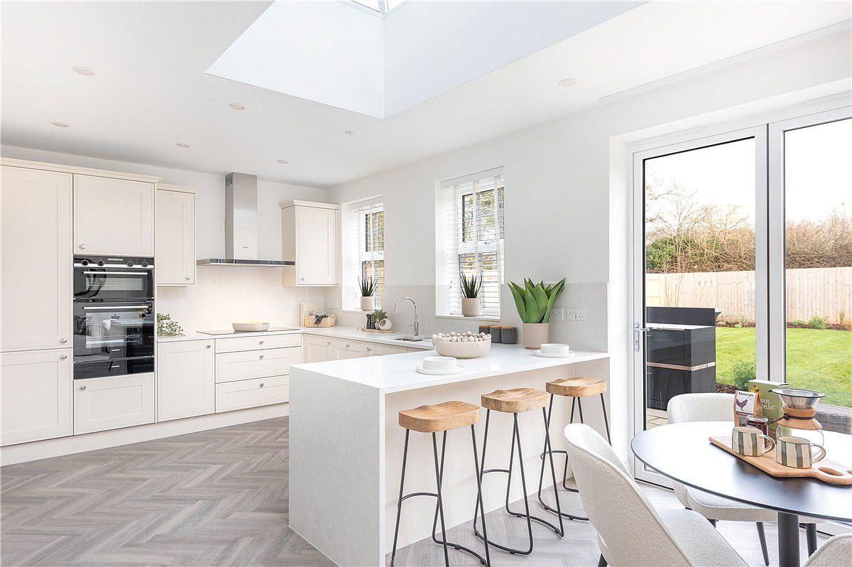 5 bedroom house, Oakfields, Preston SG4 - Sold