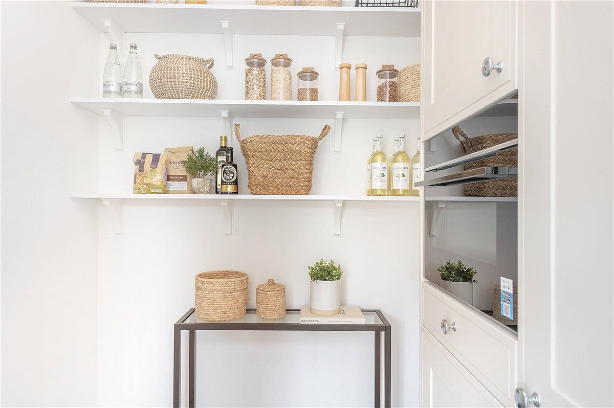 5 bedroom house, Oakfields, Preston SG4 - Sold