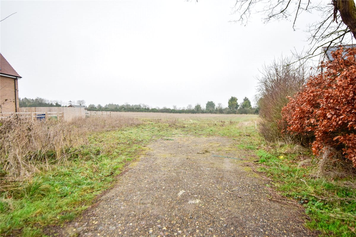  , Harston Road, Newton CB22 - Sold STC