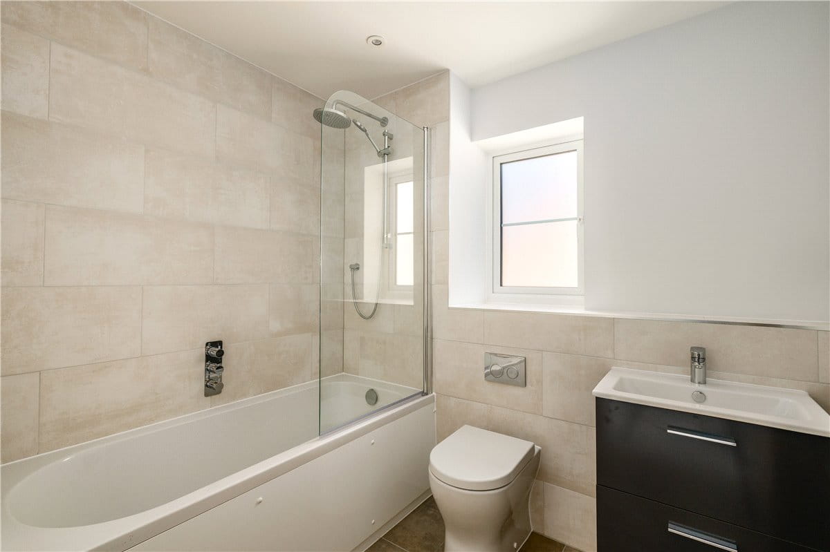 3 bedroom house, Bannold Road, Waterbeach CB25 - Available