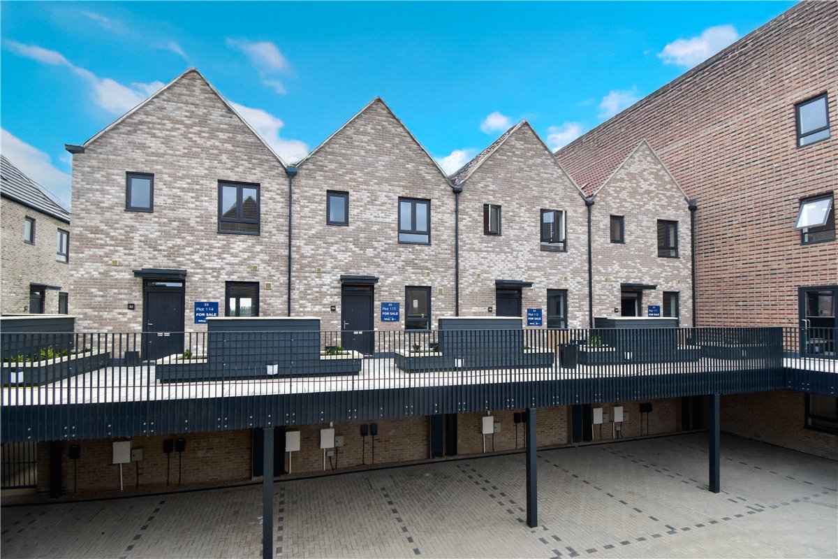 2 bedroom house, Saffron Way, Cherry Hinton CB1 - Available